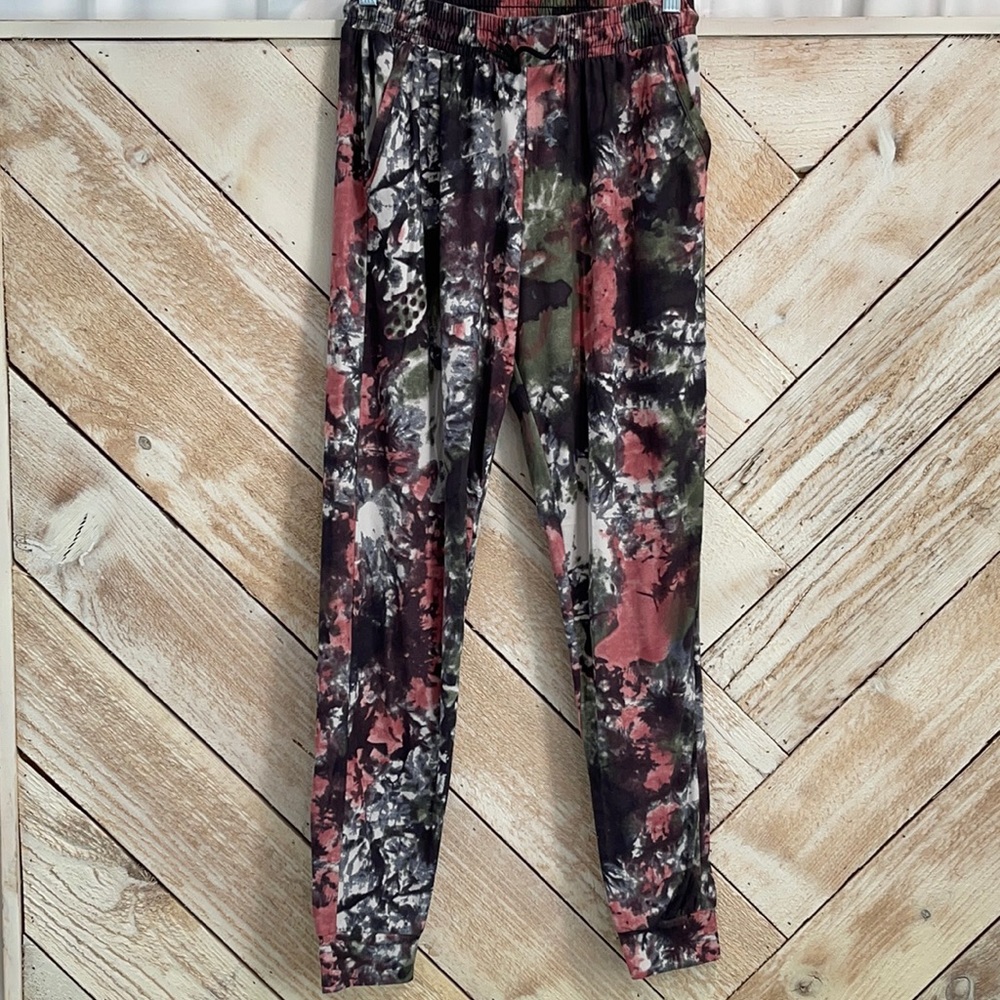 Joggers Size Medium